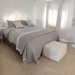Casa Santos Kyrenia * קיירניה