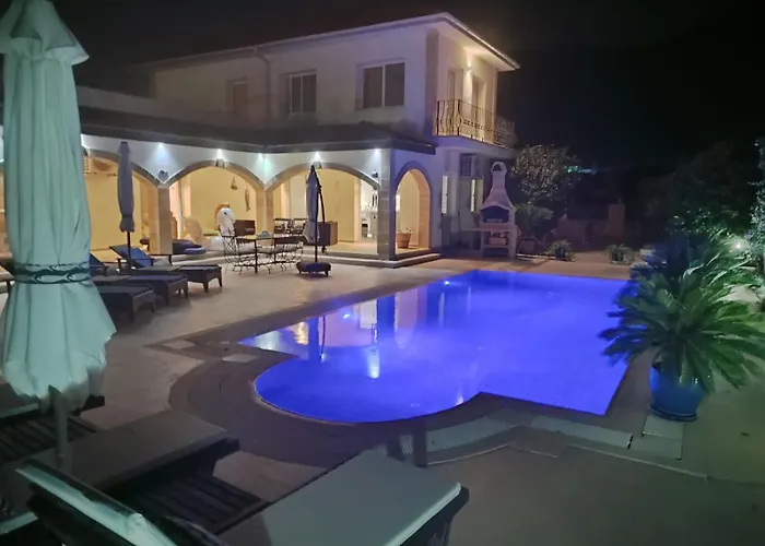 Villa Casa Santos Kyrenia *