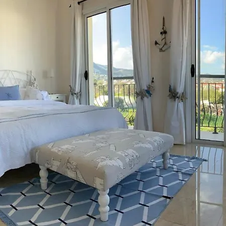 Casa Santos Kyrenia *