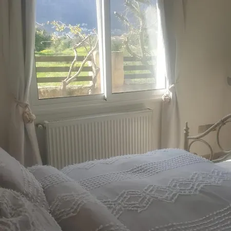 Casa Santos Kyrenia *