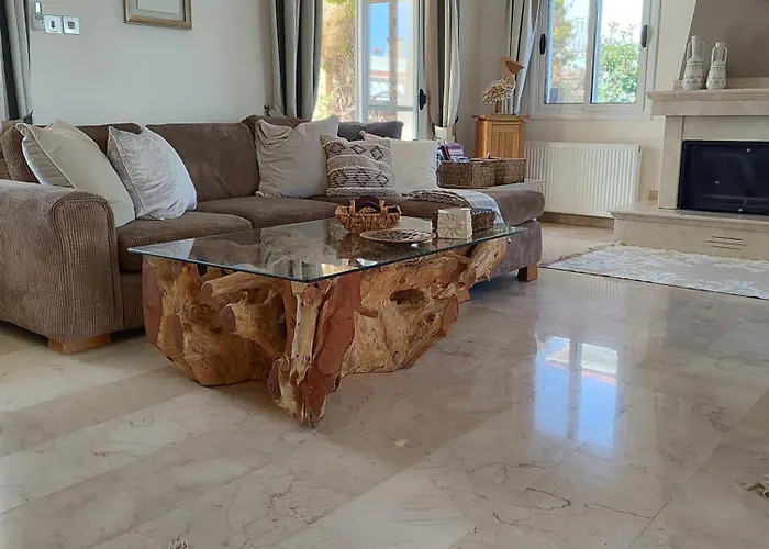 Casa Santos Kyrenia * キレニア